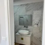 ホテル Cayo Exclusive Vlorë