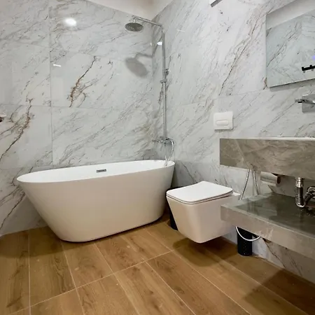 Cayo Exclusive 4* Vlore