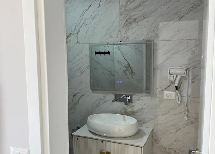 ホテル Cayo Exclusive Vlorë