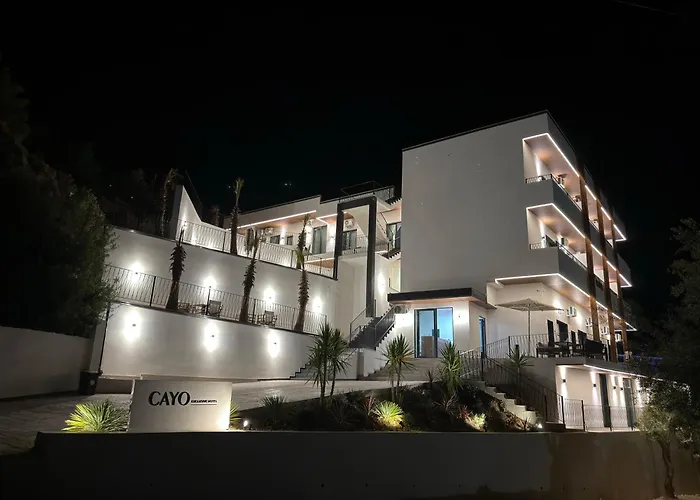 Cayo Exclusive Vlorë